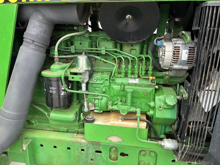 1992-john-deere-4560-image-62