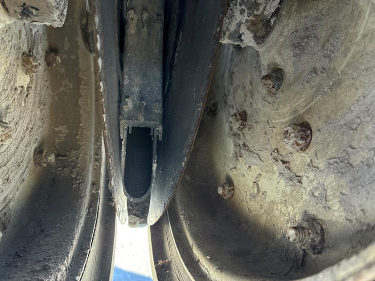 2006-kinze-3600-image-37