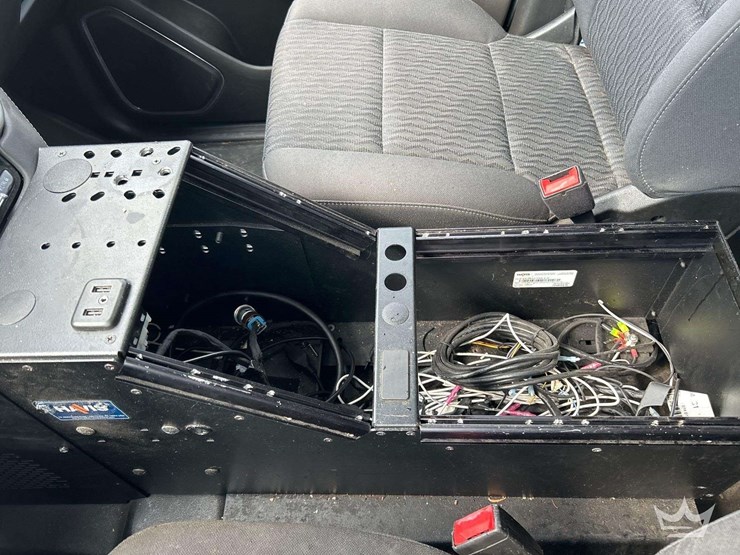 2020-chevrolet-tahoe-image-18