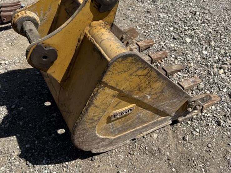 caterpillar-304c-cr-image-20