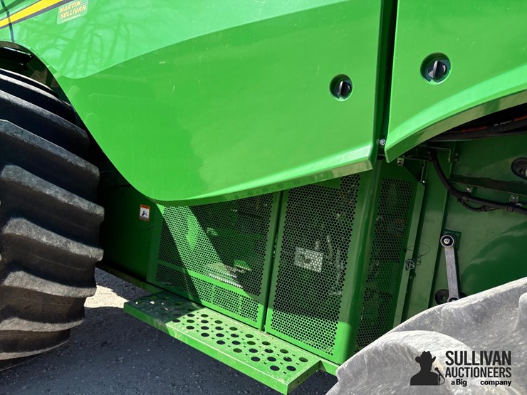 2015-john-deere-s670-image-9