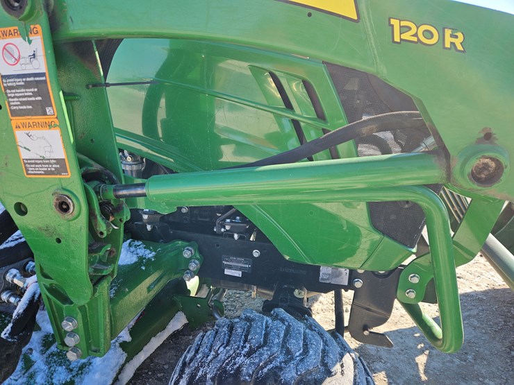 2018-john-deere-1023e-image-23