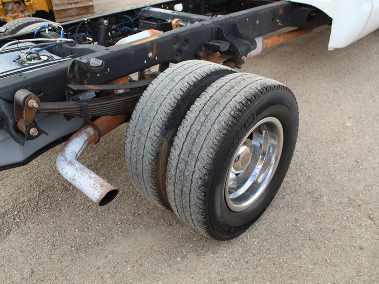 2015-ford-f350-image-6