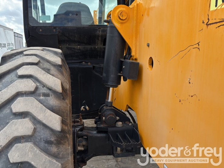 2017-jcb-509-42-image-22