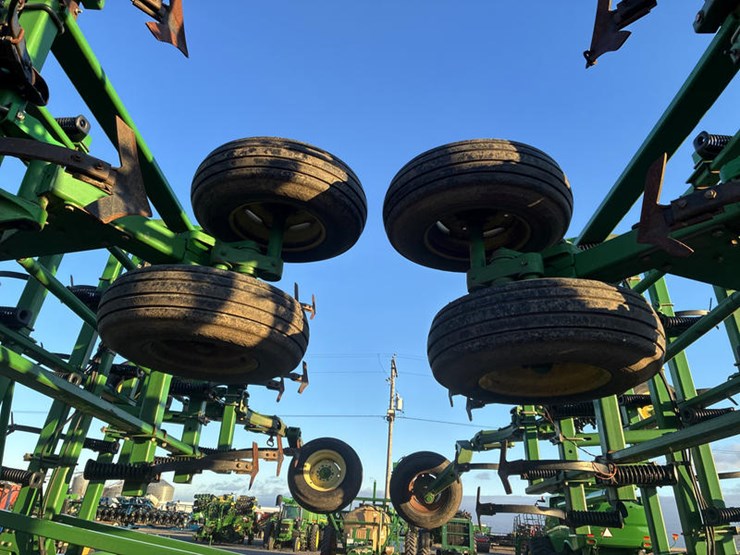 2002-john-deere-2200-image-34