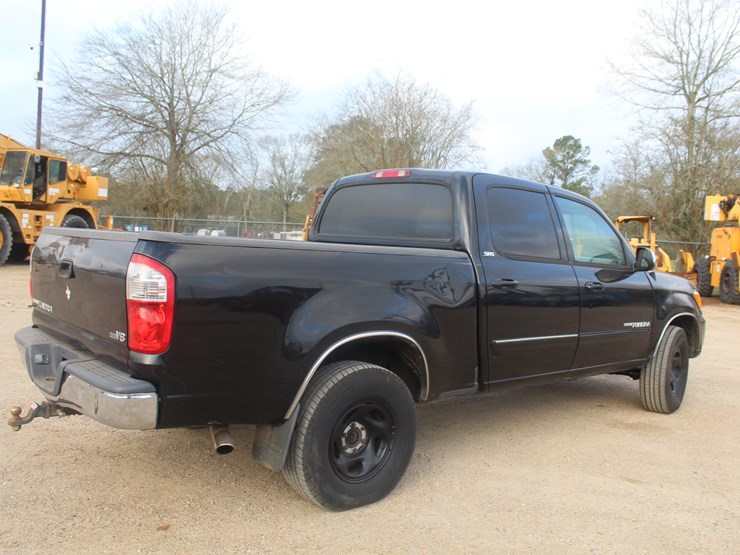 2006-toyota-tundra-image-3