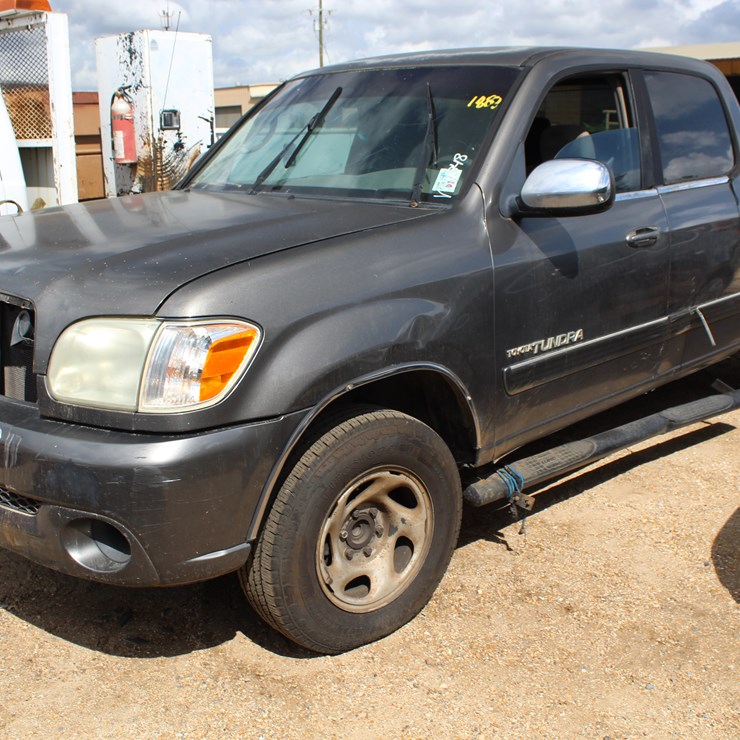 2005 TOYOTA TUNDRA