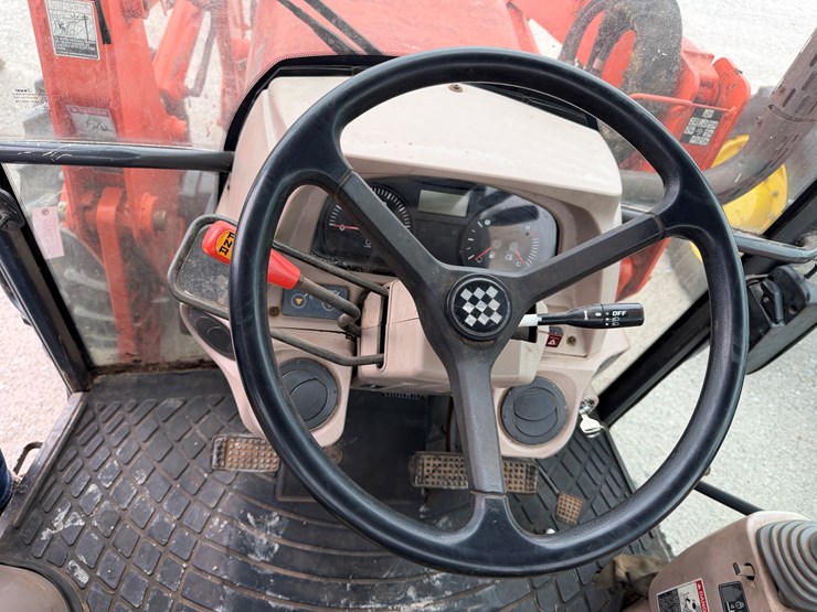 2007-kubota-m8540-image-8