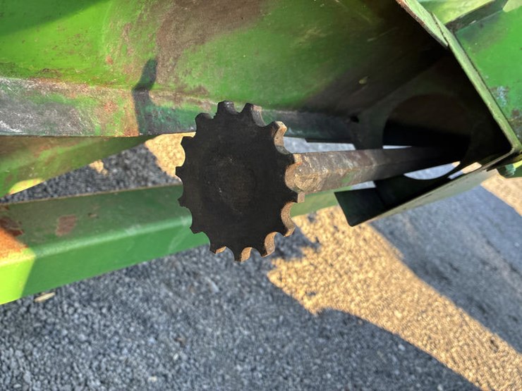 john-deere-843-image-8