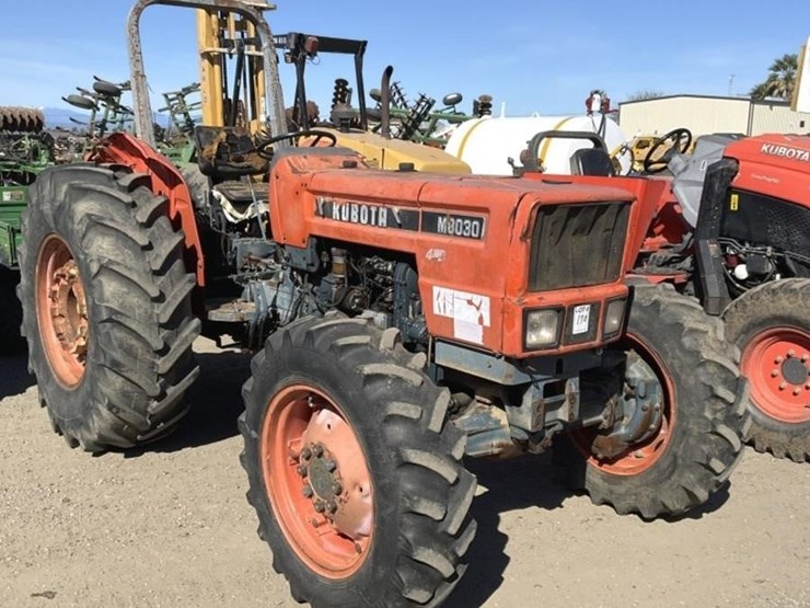 kubota-m8030-image-1