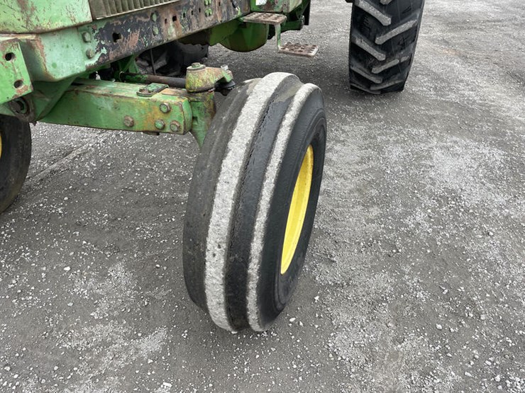 1977-john-deere-4230-image-5