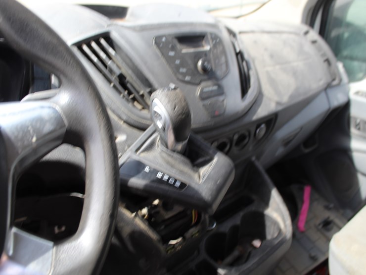 2016-ford-transit-image-8