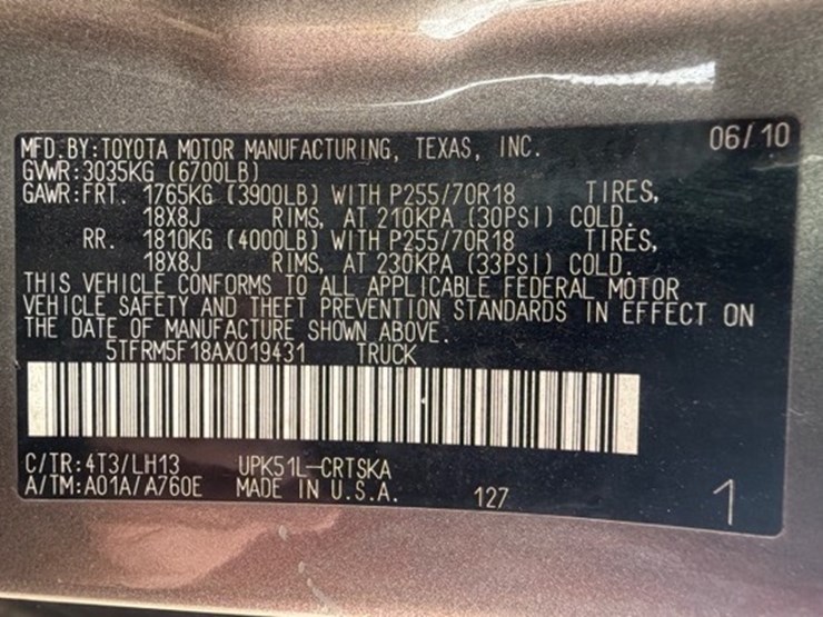 2010-toyota-tundra-image-32