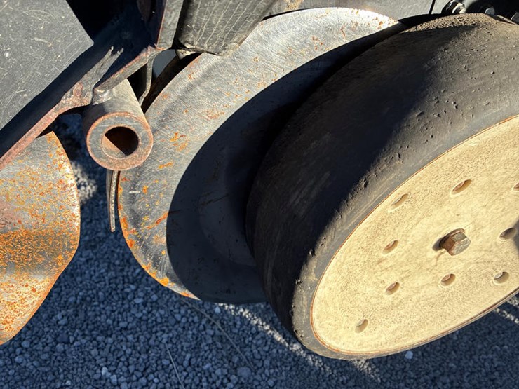 2009-kinze-3000-image-20