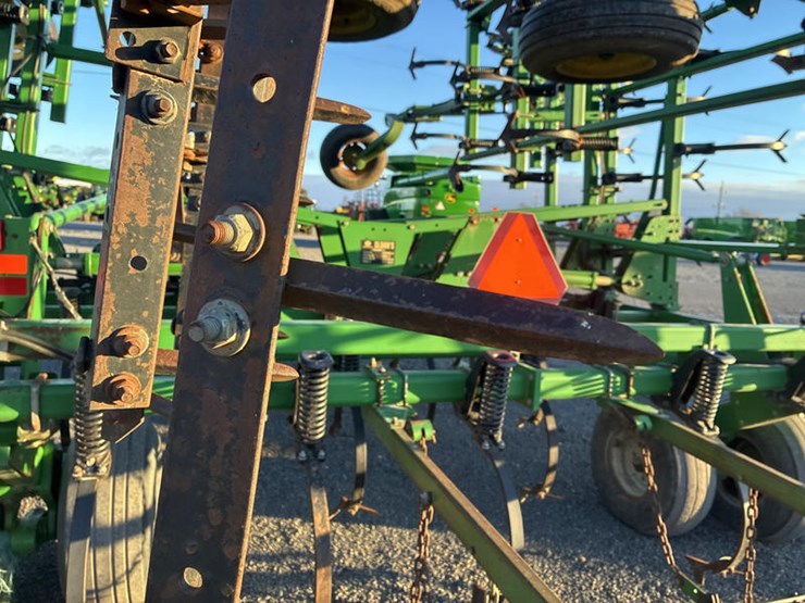 2002-john-deere-2200-image-35