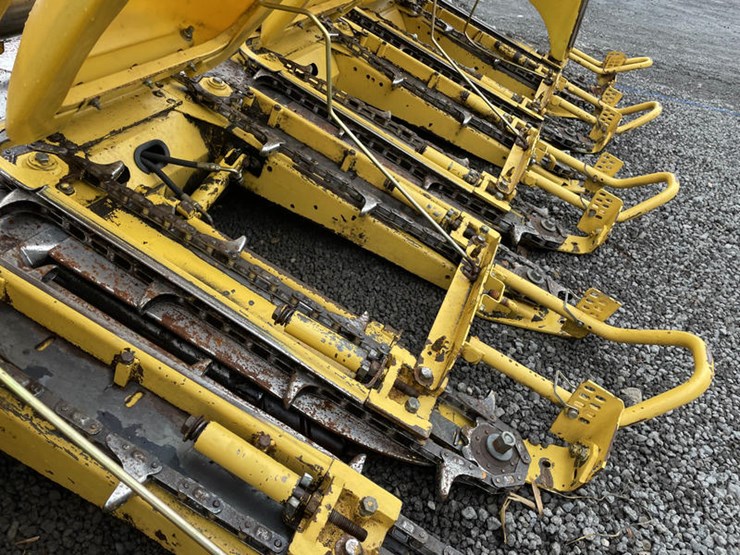 new-holland-996-image-13