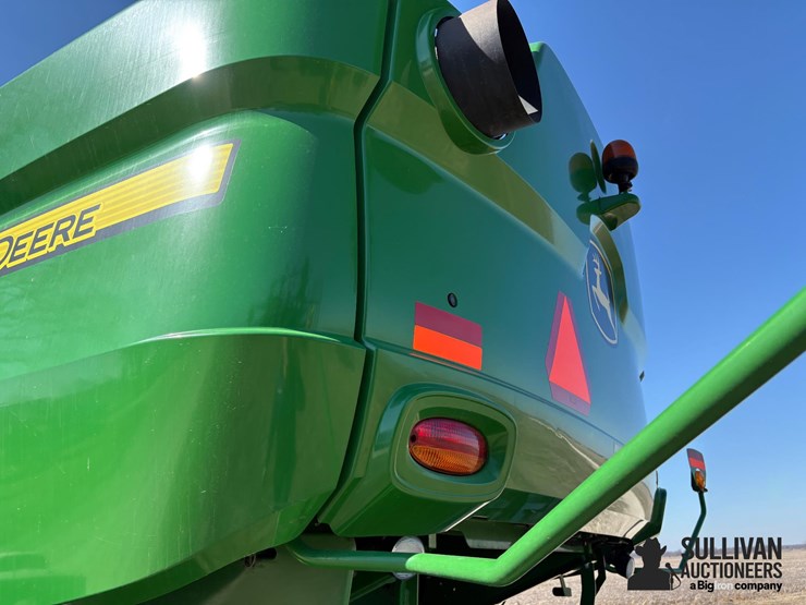 2015-john-deere-s670-image-17