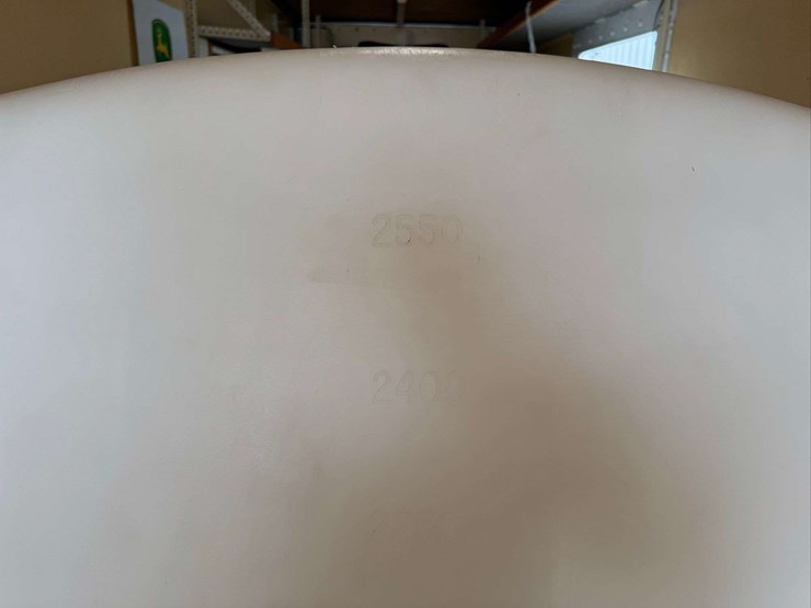 manac-enclosed-tender-trailer-with-2550-gal-tank---35'-long-x-8'-wide-x-8.5'-tall-image-20