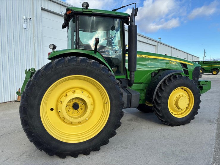 2006-john-deere-8430-image-5