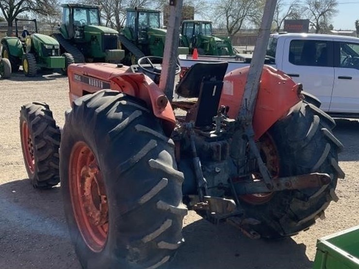 kubota-m8030-image-6