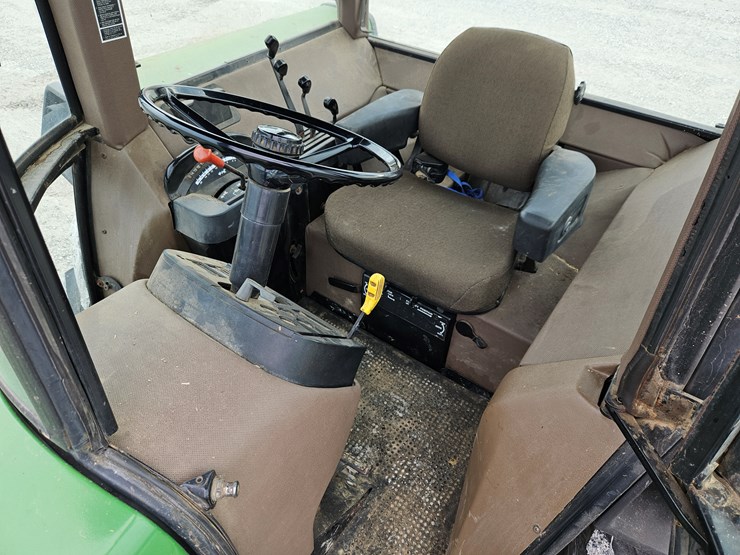 1988-john-deere-4650-image-6