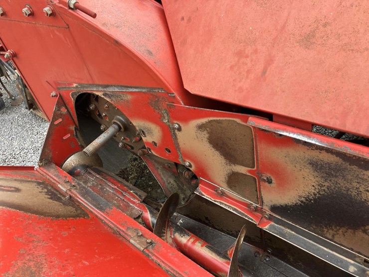 new-holland-900-image-18