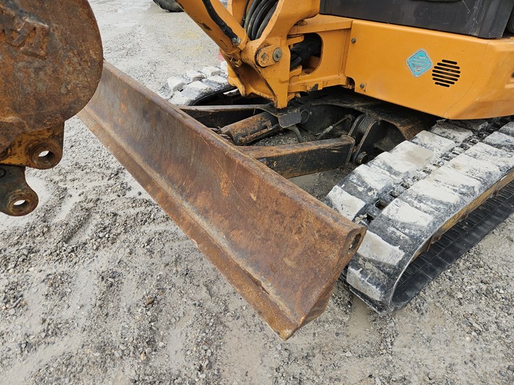 2008-case-cx50b-image-6