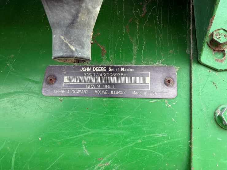 john-deere-750-image-5