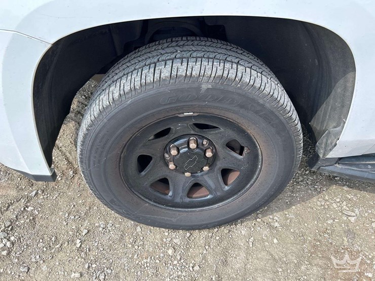 2020-chevrolet-tahoe-image-25