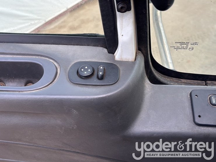 2015-international-4400-image-48