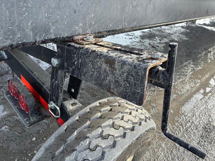 2024-ez-trail-880-image-29