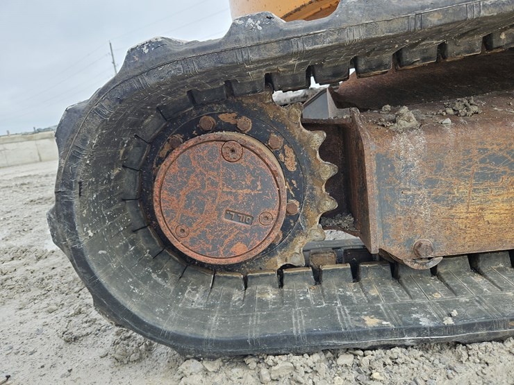 2008-case-cx50b-image-19