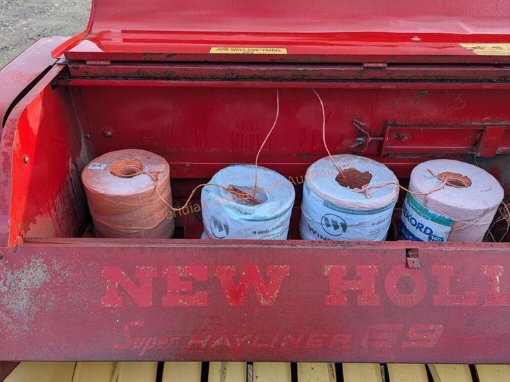 new-holland-69-image-12