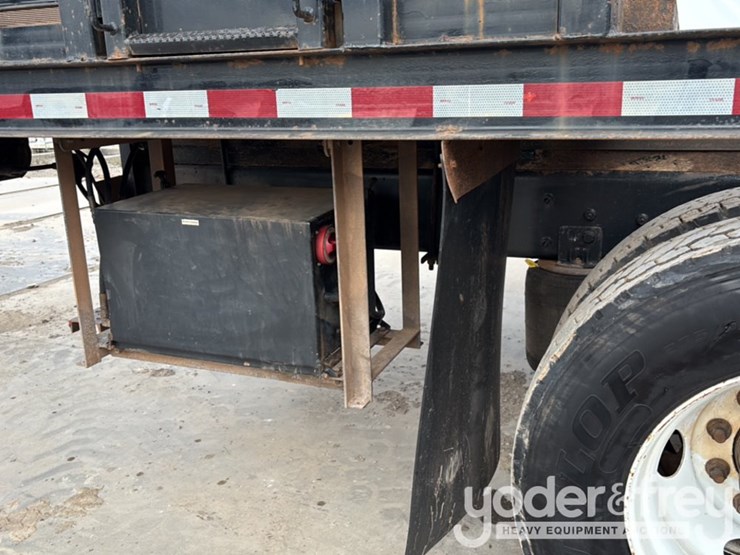 2015-international-4400-image-31