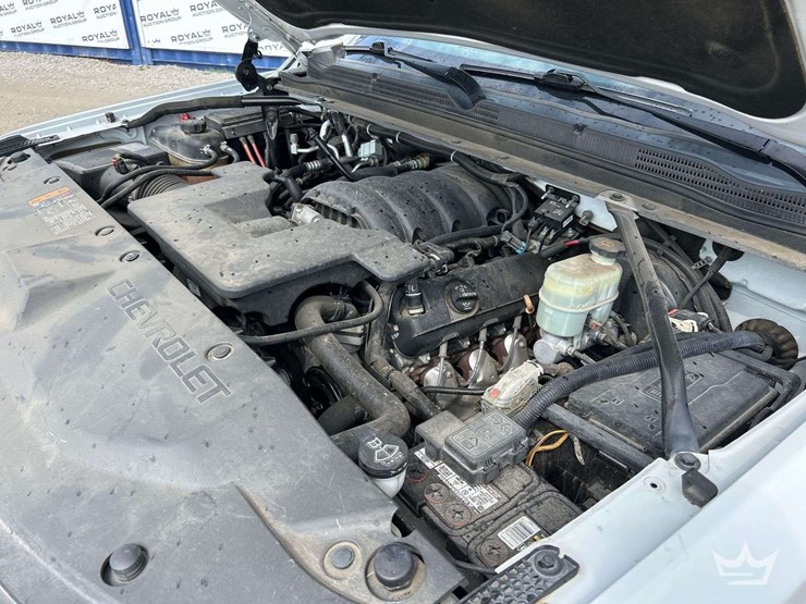 2020-chevrolet-tahoe-image-8