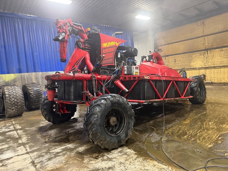 2017-nuhn-lagoon-crawler-image-1