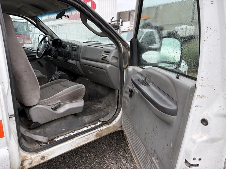 2007-ford-f450-image-9