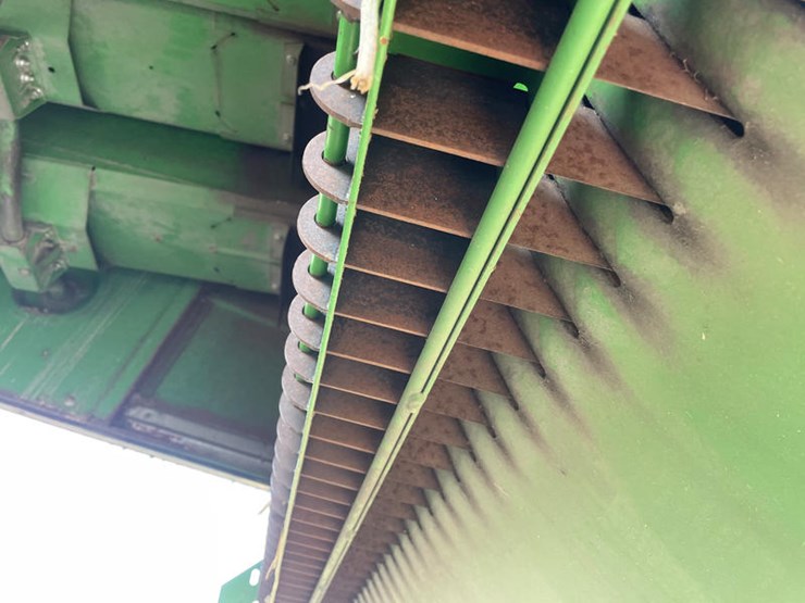 1990-john-deere-9400-image-48