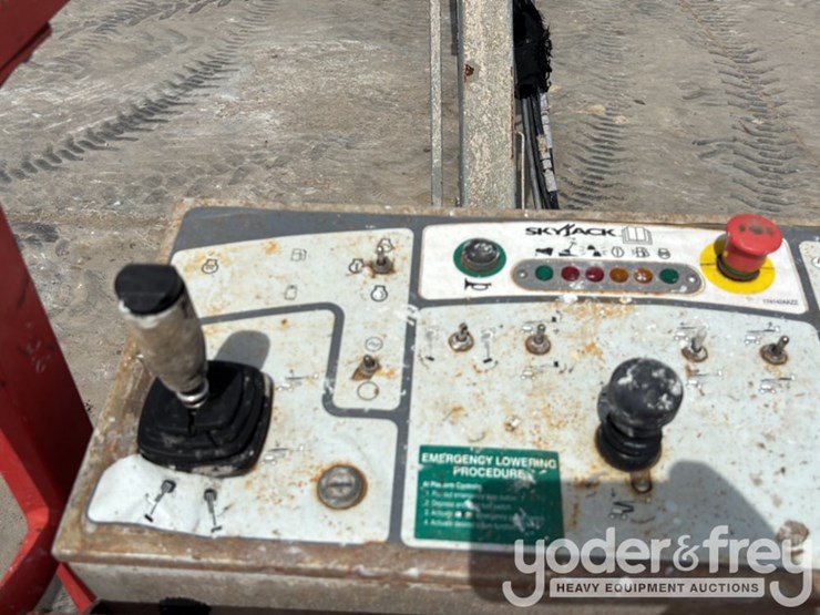 2017-skyjack-sj63aj-image-43