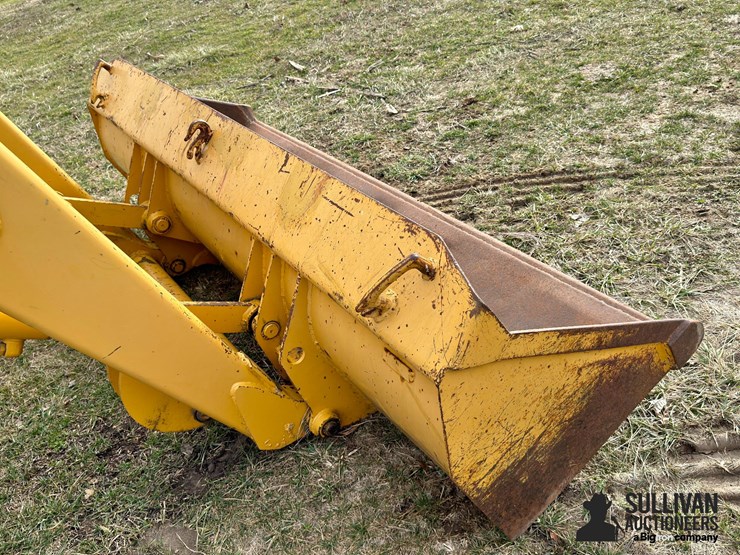 1979-deere-310a-image-15