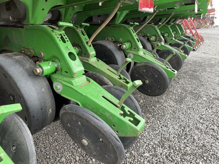 john-deere-1780-image-52