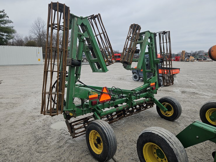 2006-john-deere-200-image-9