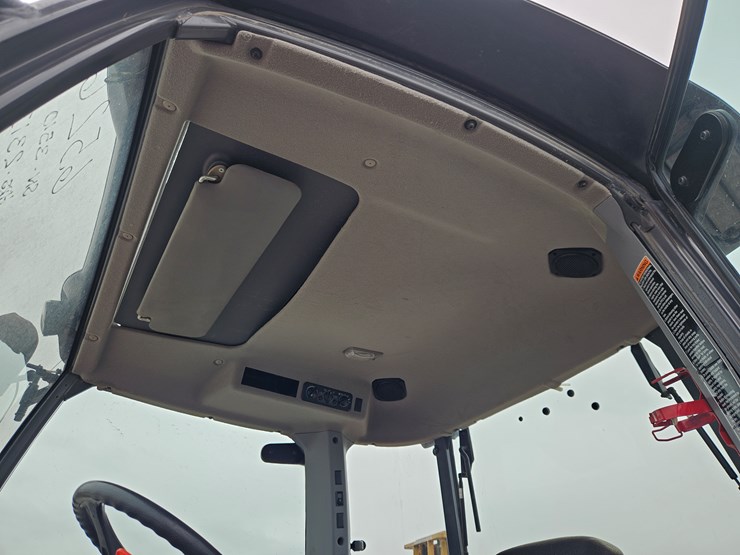 2020-kubota-m5-111-image-5