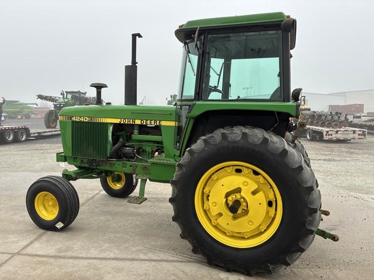 1978-john-deere-4240-image-8