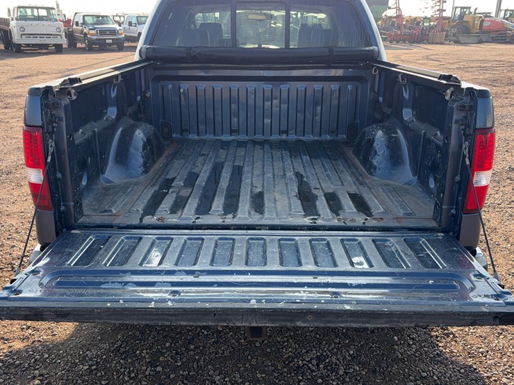 2004-ford-f150-image-13