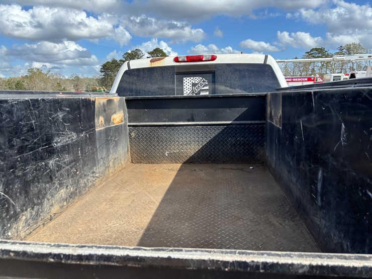 2009-chevrolet-2500-image-5