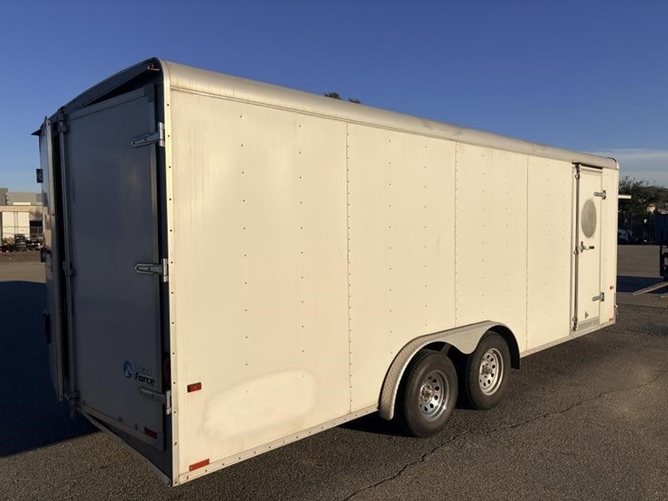 2005-cargo-wells-image-4