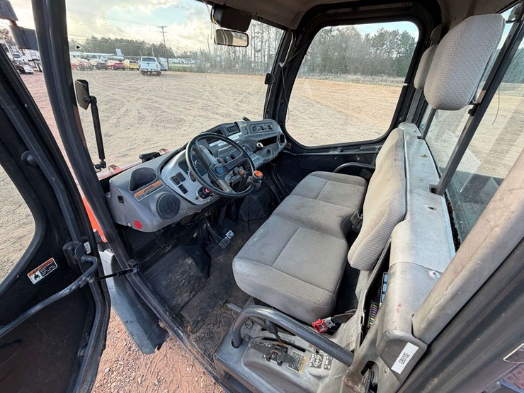 kubota-rtv1100-image-9