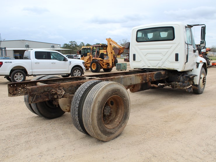 2006-international-4300-image-3