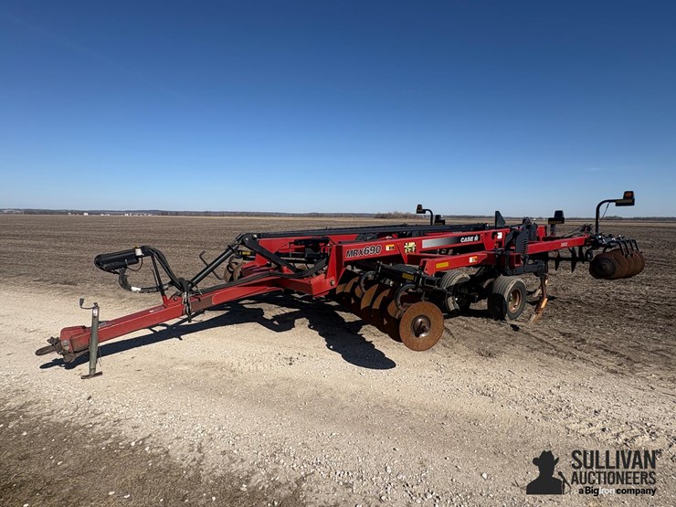 case-ih-mrx690-image-1